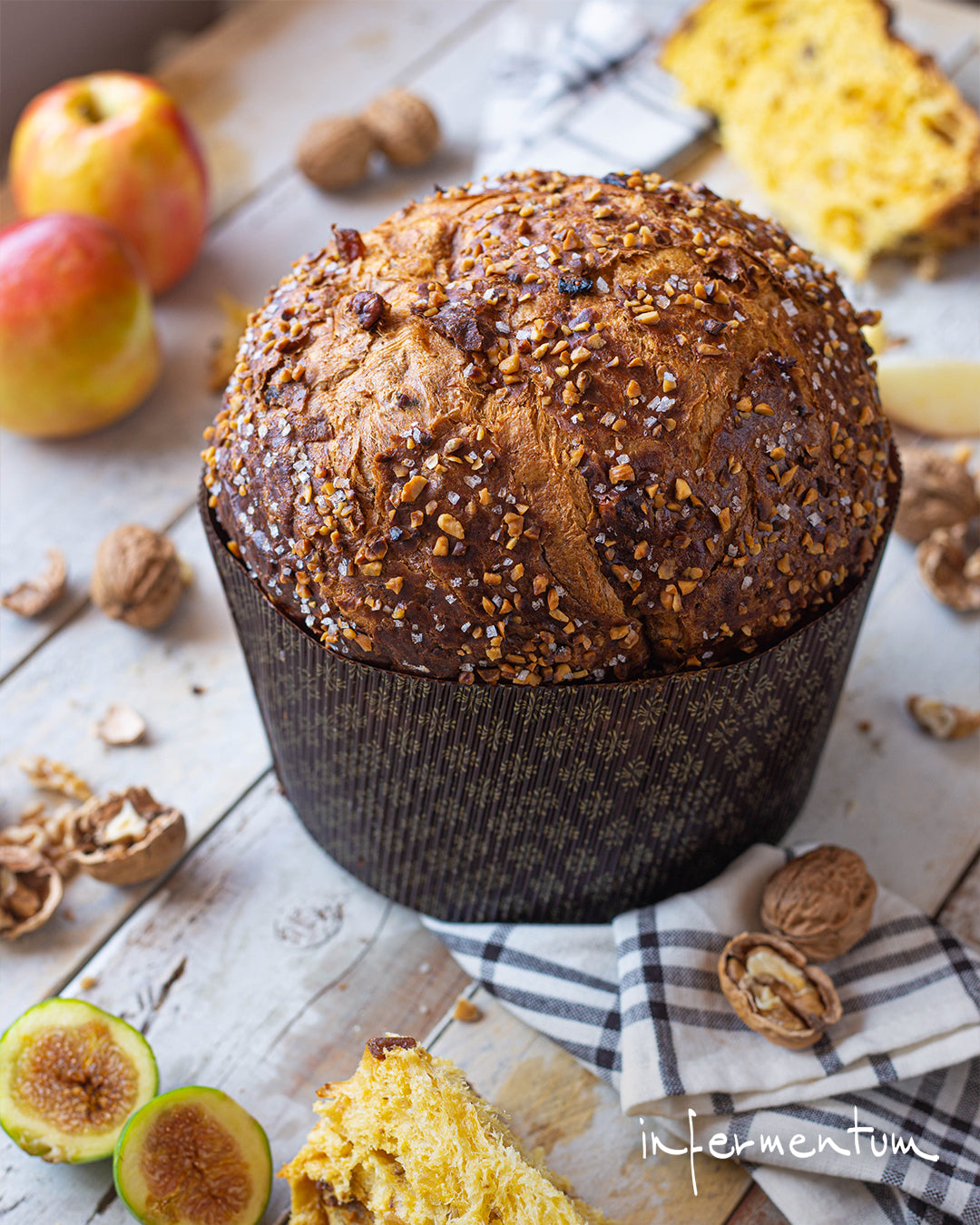 Apples, Figs and Walnuts Panettone