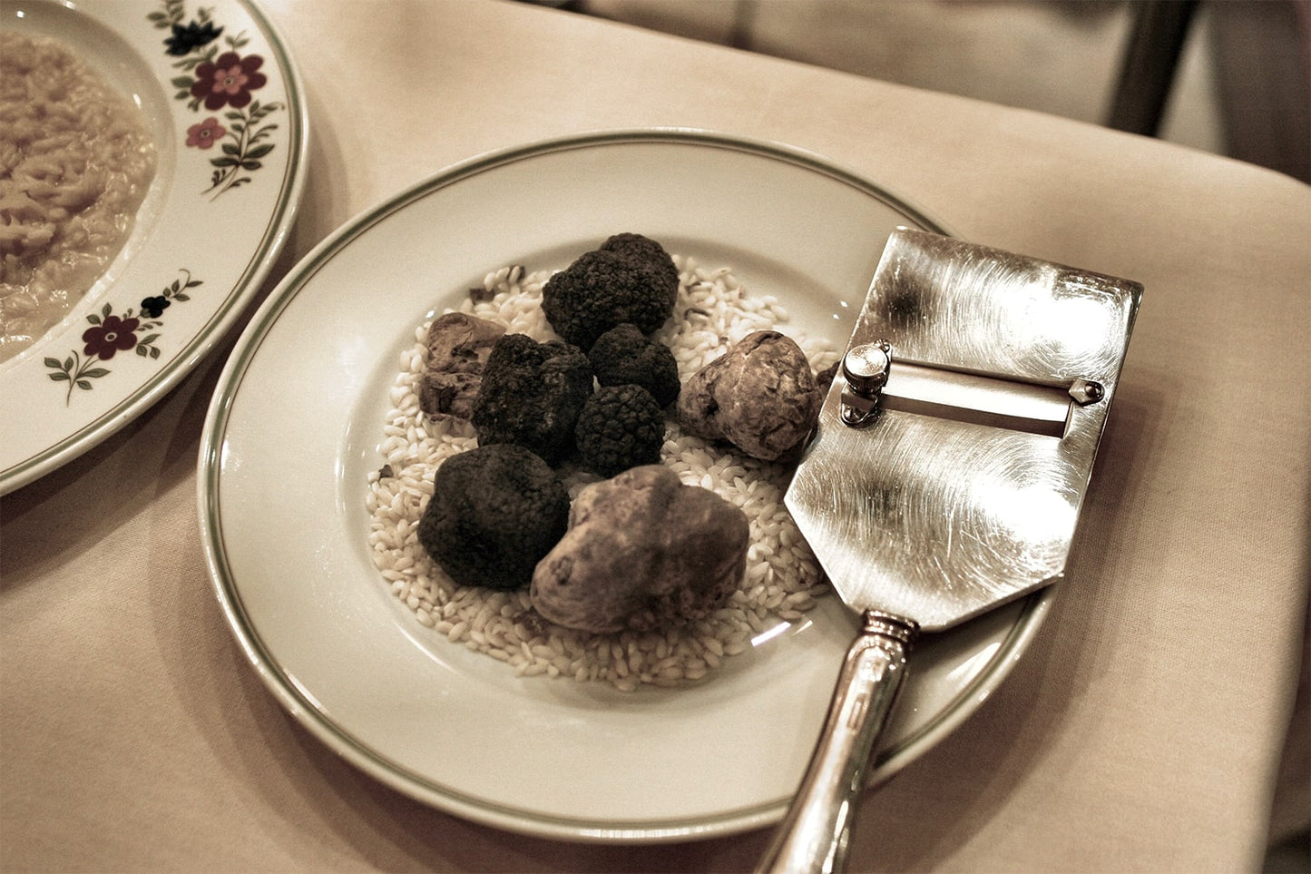 Tartufata Black Truffle in Olive Oil 180g